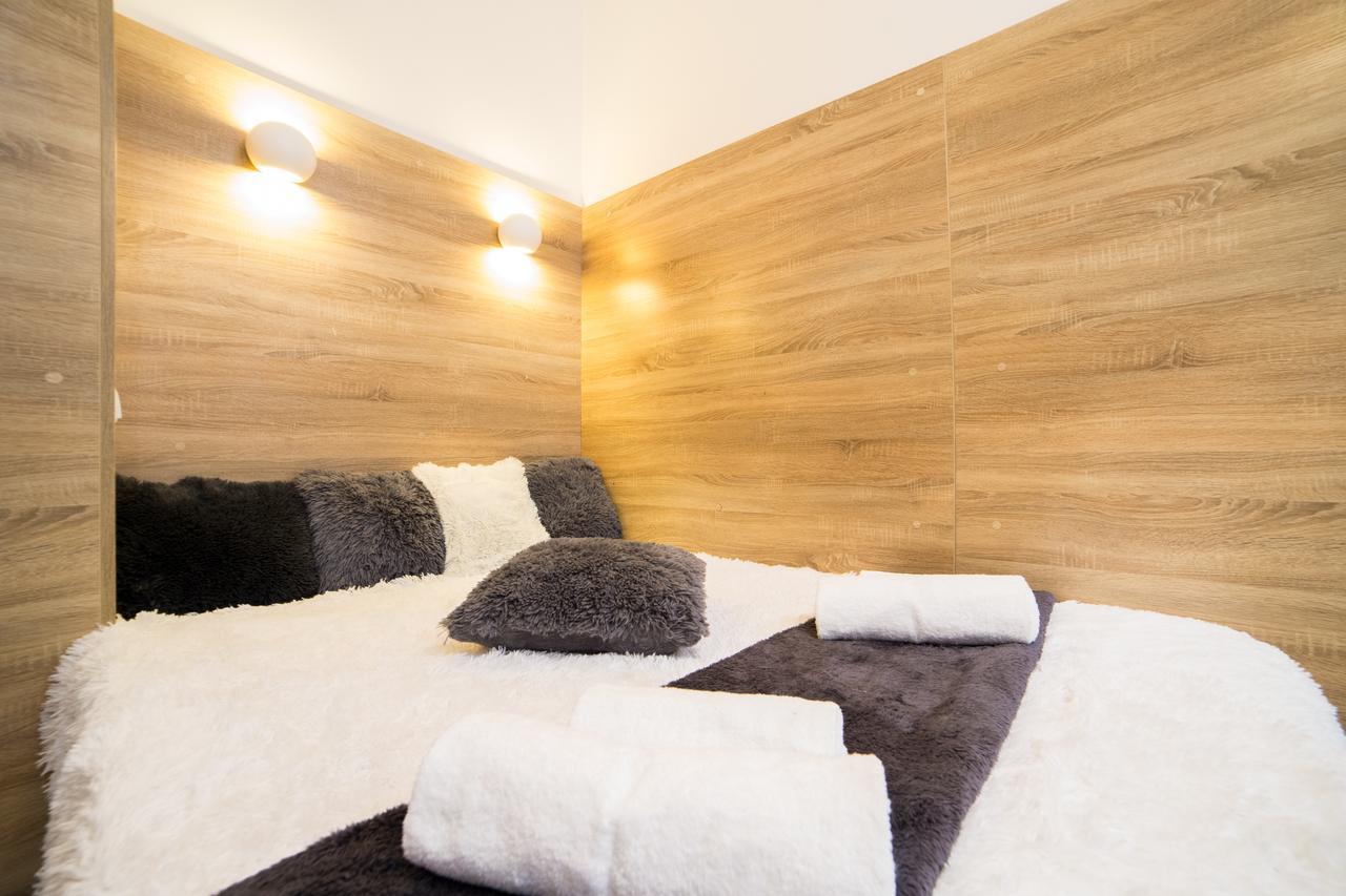 Smart Apartment On Filatova Львів Екстер'єр фото